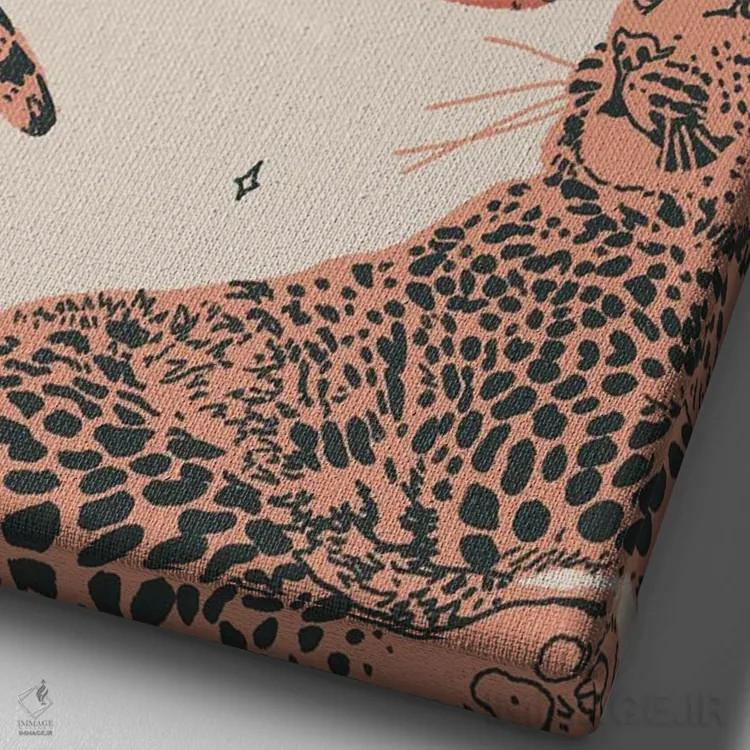 تابلو دکوراتیو پلنگ ها اثر لوسی میشل - نمای نزدیک بافت بوم