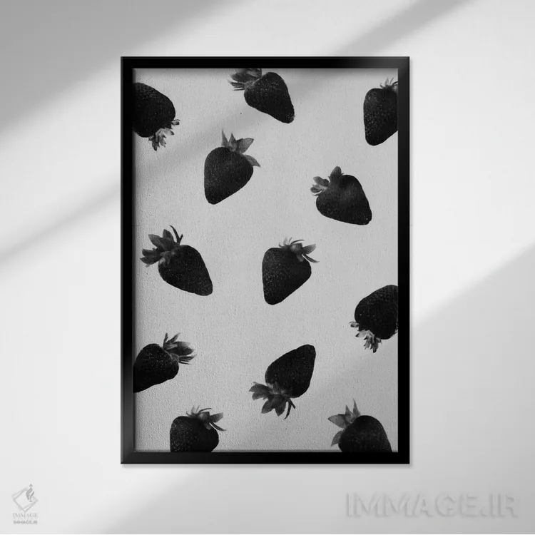تابلو مینیمال توت فرنگی سیاه اثر لیمو - نمای قابدار مشکی