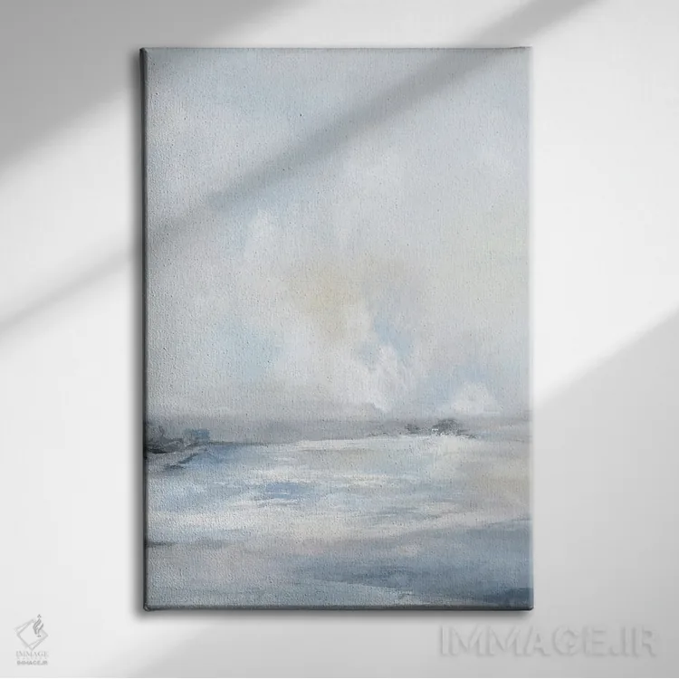 تابلو مینیمال دریای آبی نرم اثر لونا ماویس - نمای روبهرو روی دیوار