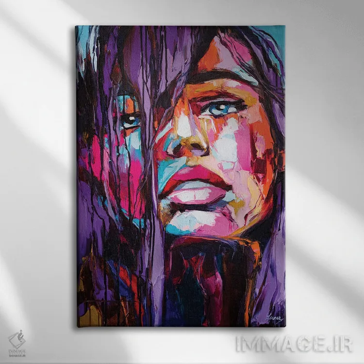 تابلو دکوراتیو برق زودگذر اثر لانا فری - نمای روبهرو روی دیوار