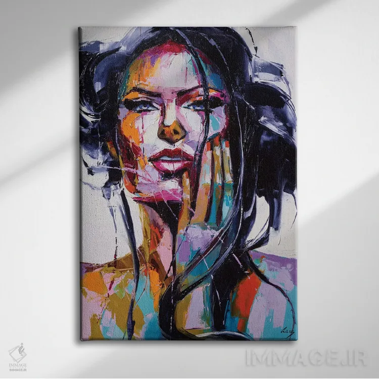 تابلو دکوراتیو سبکی اثر لانا فری - نمای روبهرو روی دیوار