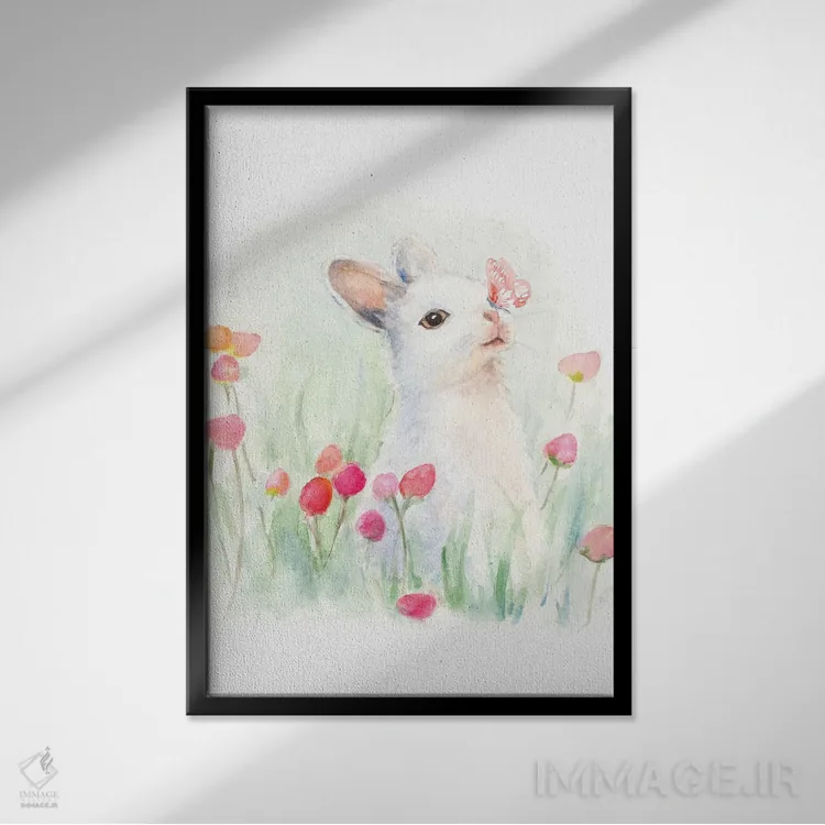 تابلو دکوراتیو "خرگوش سفید و پروانه" اثر لینی لورث - نمای قابدار مشکی