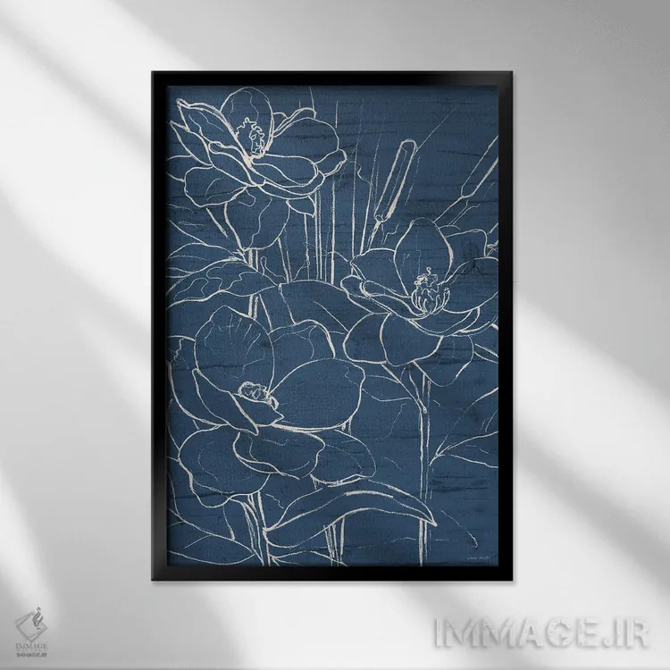 تابلو مینیمال "طرح گل روی سرمه ای II" اثر لینی لورث - نمای قابدار مشکی