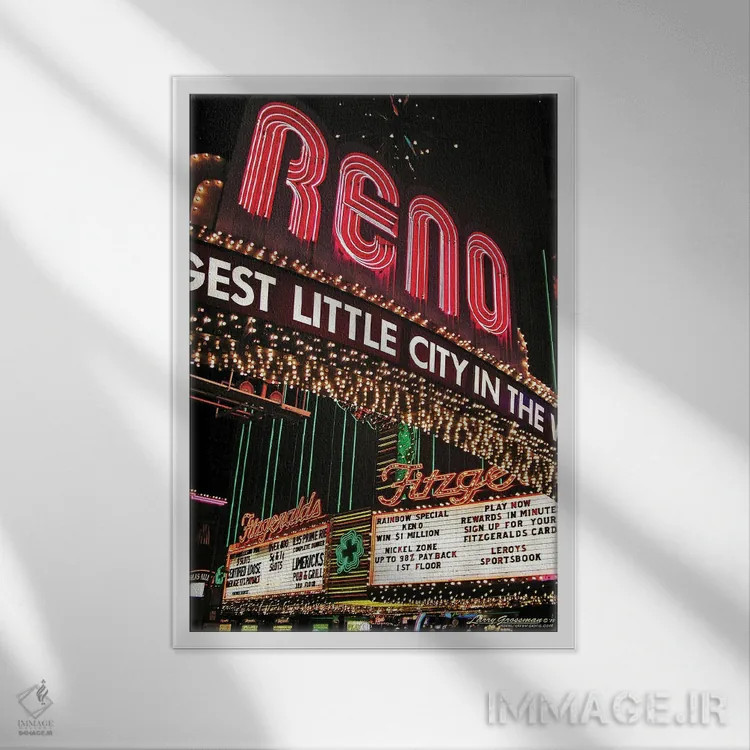 تابلو دکوراتیو بزرگ ترین شهر کوچک اثر لری گروسمن - نمای قابدار سفید