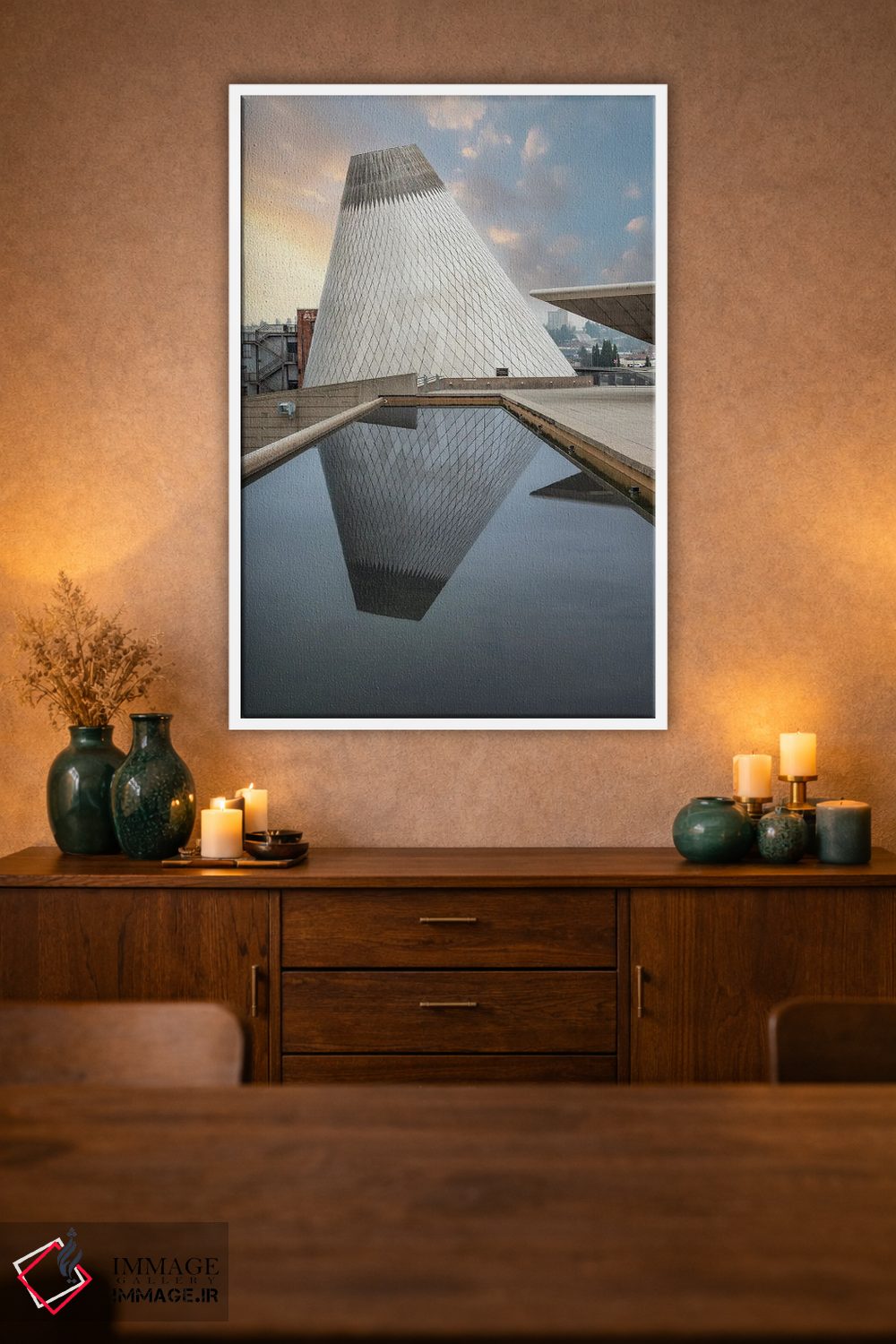 تابلو دکوراتیو گنبد اثر لوئیس راث - D1W