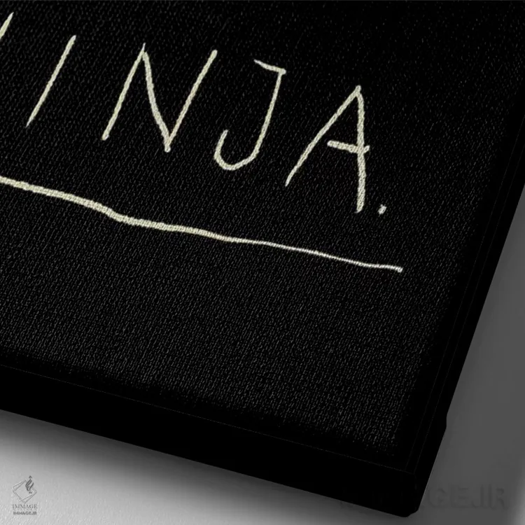 تابلو دکوراتیو نینجای قرمز اثر لوئیس روسکوش - نمای نزدیک بافت بوم