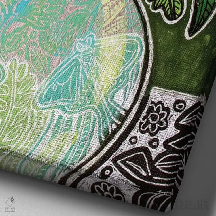 تابلو دکوراتیو شکوفه های لونا اثر لینت شلی - نمای نزدیک بافت بوم