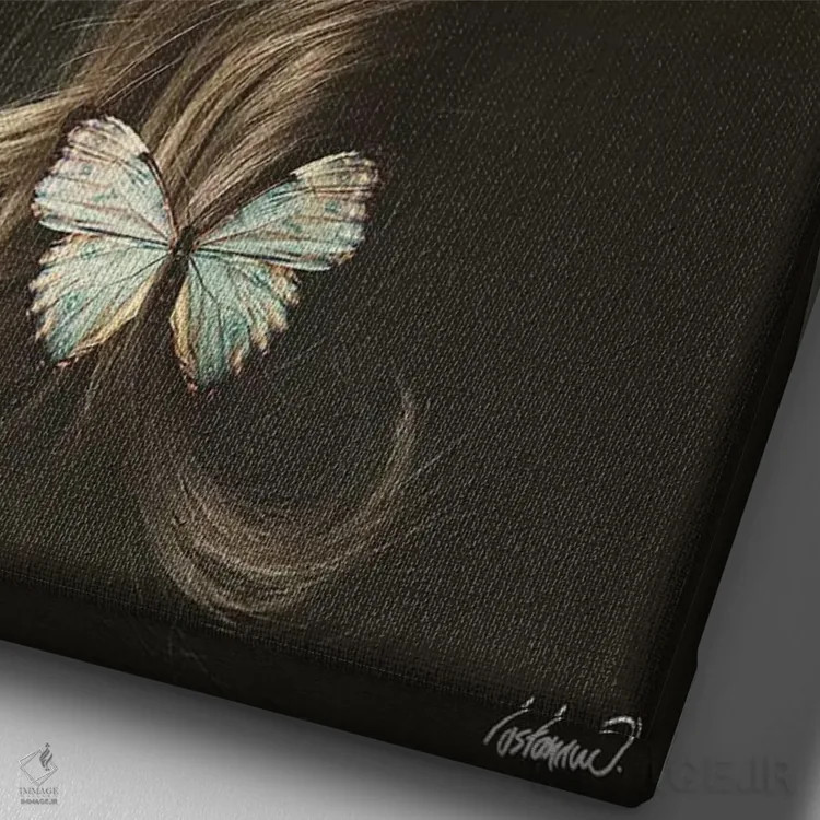 تابلو دکوراتیو دختر با چشمان گلی اثر لاستاناو - نمای نزدیک بافت بوم