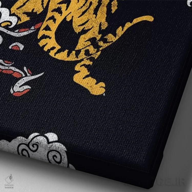 تابلو دکوراتیو ببر و مار در میان ابرها اثر لاستاناو - نمای نزدیک بافت بوم