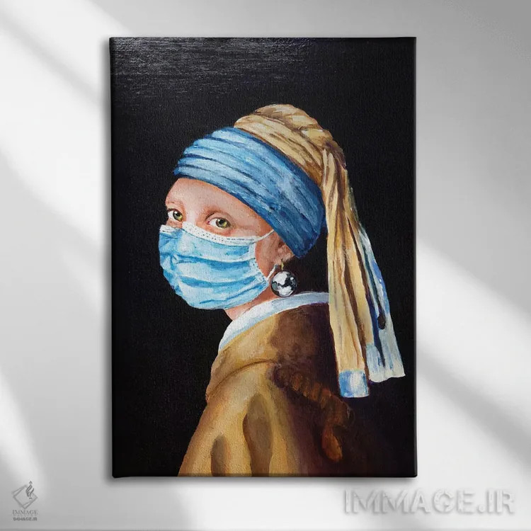 تابلو دکوراتیو دختر با گوشواره و ماسک شماره بیست و سه اثر لنا اسمیرنوا - نمای روبهرو روی دیوار