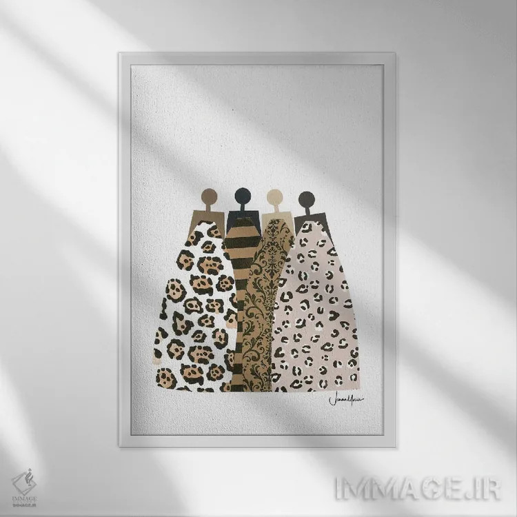 تابلو مدرن چهار دوست مد اثر لولوآرت استودیو - نمای قابدار سفید