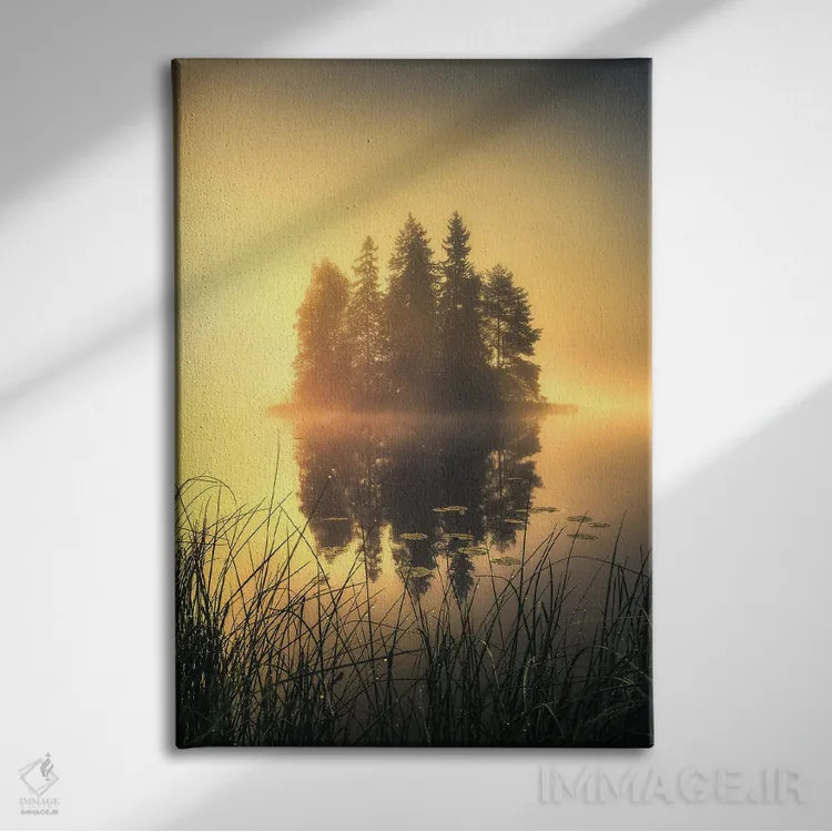 تابلو دکوراتیو مه اسرارآمیز اثر لاری لوهی - نمای روبهرو روی دیوار