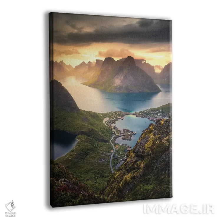 تابلو دکوراتیو رینه بریگن اثر لاری لوهی - نمای پرسپکتیو محصول