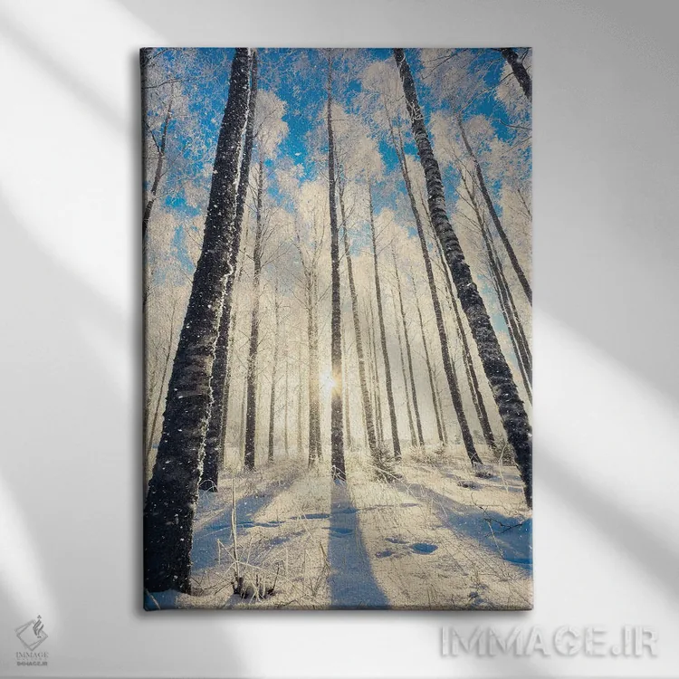 تابلو دکوراتیو در جنگل اثر لاری لوهی - نمای روبهرو روی دیوار