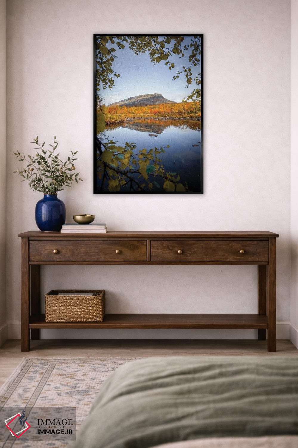 تابلو دکوراتیو کوه سائانا در پاییز اثر لاری لوهی - D5B