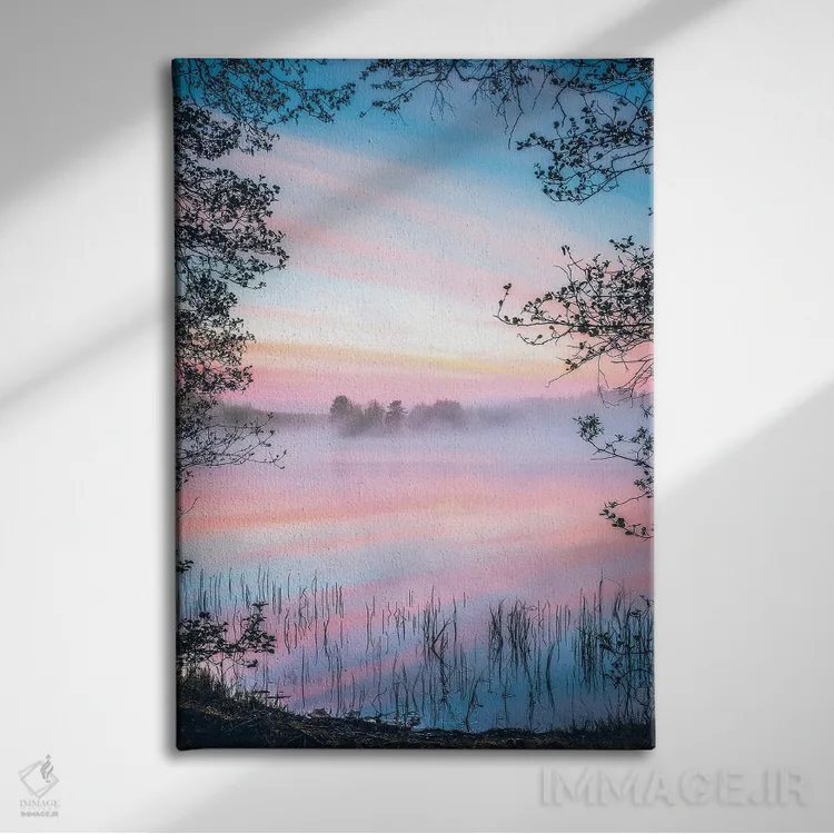 تابلو دکوراتیو آرامش صبحگاهی اثر لاری لوهی - نمای روبهرو روی دیوار