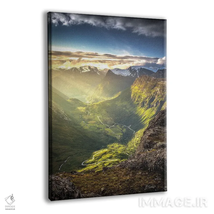 تابلو دکوراتیو دره گیرانگر اثر لاری لوهی - نمای پرسپکتیو محصول