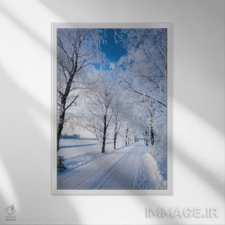 تابلو دکوراتیو جاده زمستانی اثر لاری لوهی - نمای قابدار سفید