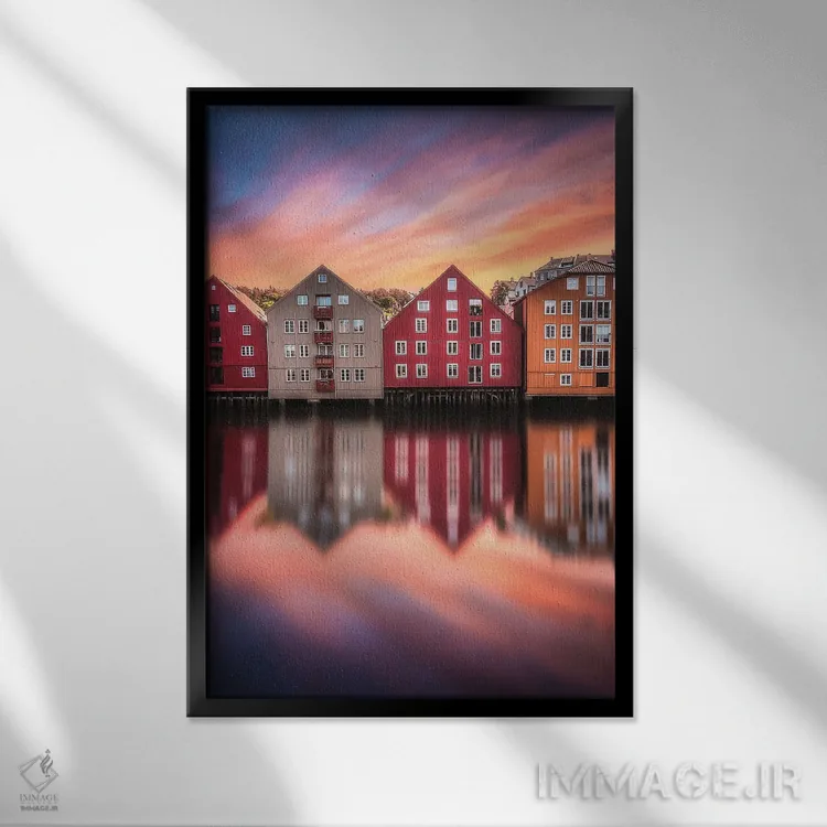 تابلو دکوراتیو تروندهیم اثر لاری لوهی - نمای قابدار مشکی