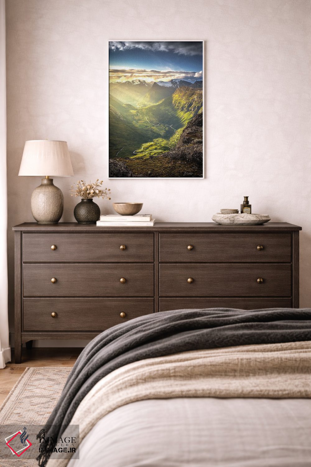 تابلو دکوراتیو دره گیرانگر اثر لاری لوهی - D3W