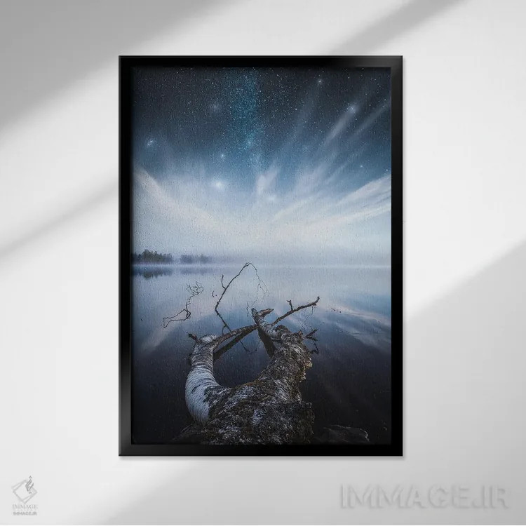 تابلو دکوراتیو چشم انداز رویایی اثر لاری لوهی - نمای قابدار مشکی