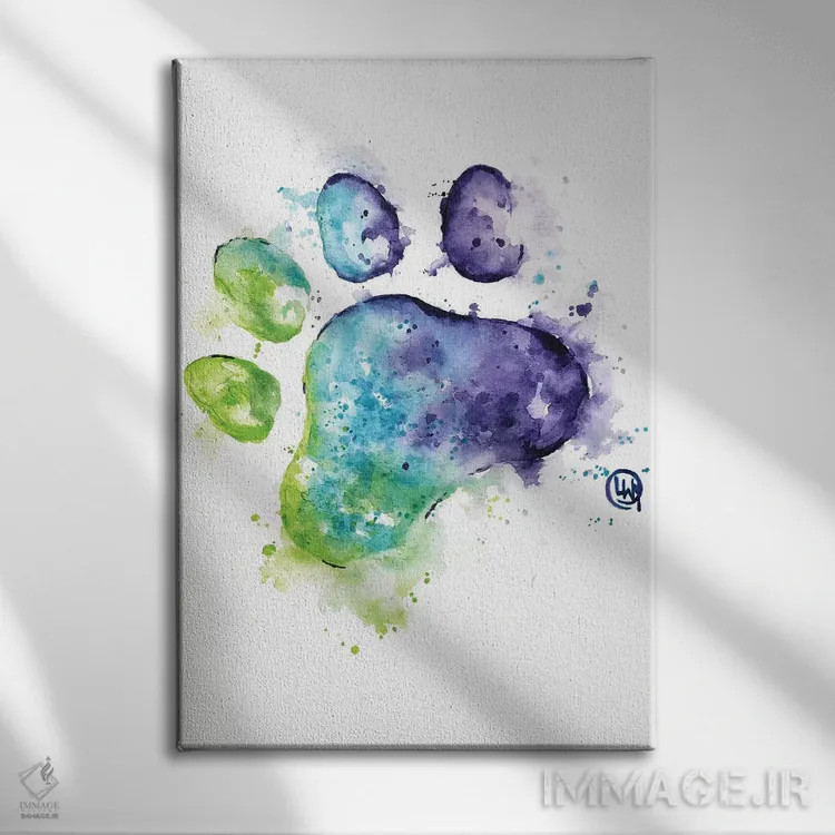 تابلو دکوراتیو پنجه بنفش اثر لیزا وایت هاوس - نمای روبهرو روی دیوار