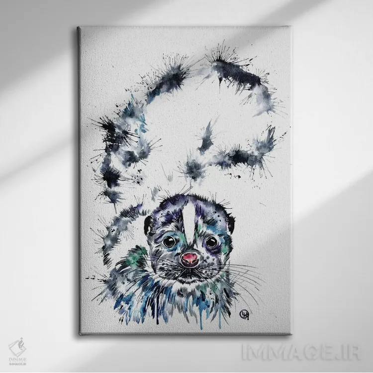 تابلو دکوراتیو توله اسکنک اثر لیزا وایت هاوس - نمای روبهرو روی دیوار