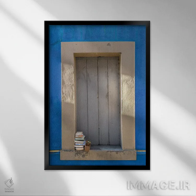 تابلو دکوراتیو رنگ پروانس اثر مارکو کارماسی - نمای قابدار مشکی