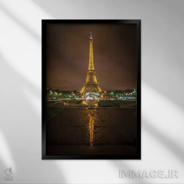 تابلو دکوراتیو انعکاس برج طلایی اثر مارکو کارماسی - نمای قابدار مشکی