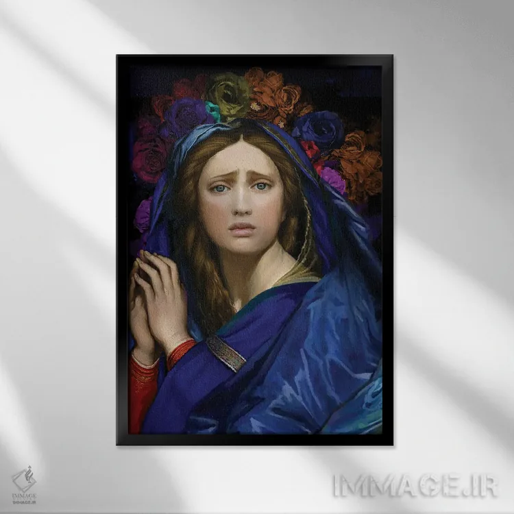 تابلو مدرن بانوی ما با گل بر سر اثر مارسیا آلک - نمای قابدار مشکی