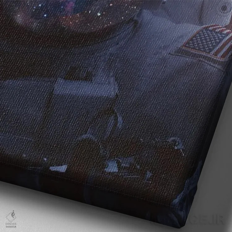 تابلو دکوراتیو کیهان نورد ۱ اثر ماریشا بکر - نمای نزدیک بافت بوم