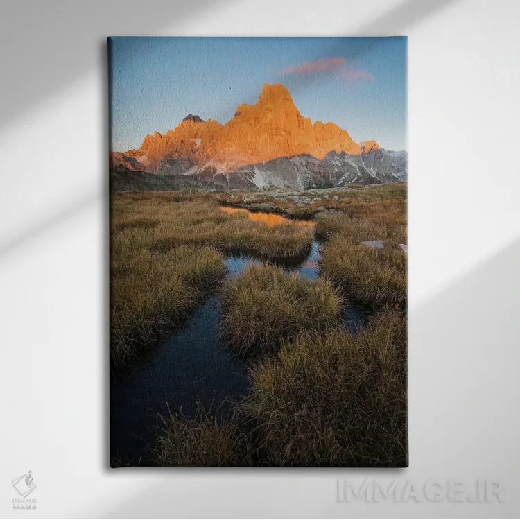 تابلو دکوراتیو دولومیت ها اثر مائورو باتیستلی - نمای روبهرو روی دیوار