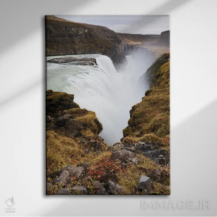 تابلو دکوراتیو گول فوس اثر مائورو باتیستلی - نمای روبهرو روی دیوار