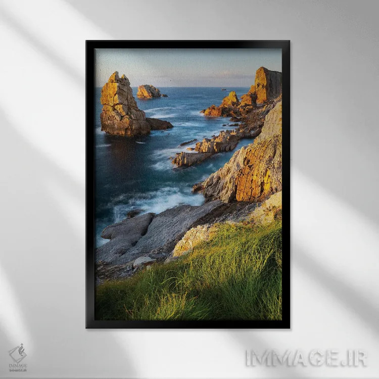 تابلو دکوراتیو آرنیا اثر مائورو باتیستلی - نمای قابدار مشکی