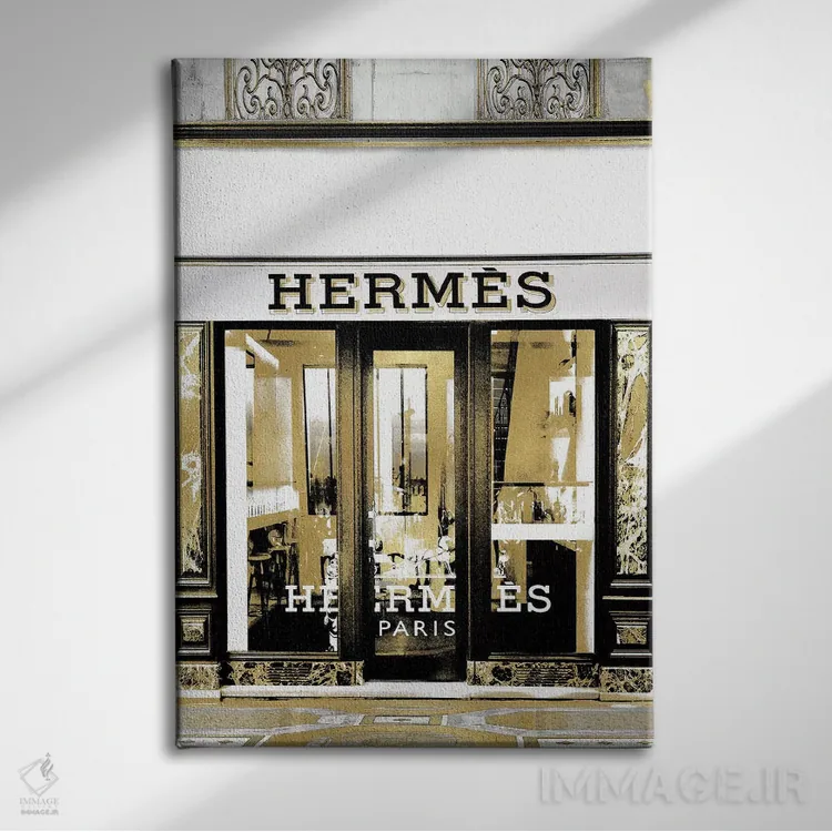 تابلو دکوراتیو ورودی طراح V اثر مدلین بلیک - نمای روبهرو روی دیوار