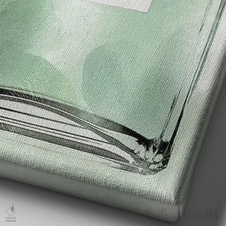 تابلو دکوراتیو بطری عطر سبز اثر مدلین بلیک - نمای نزدیک بافت بوم