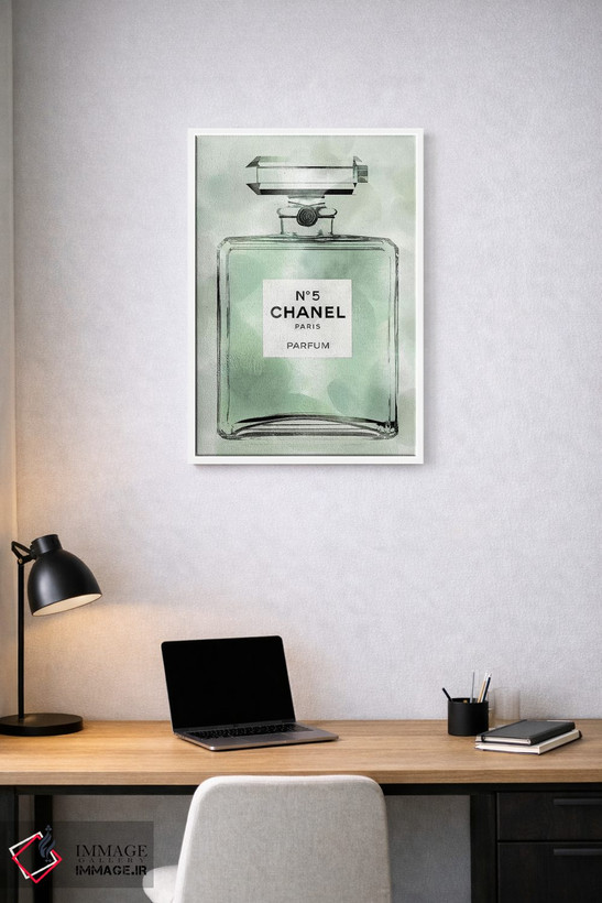 تابلو دکوراتیو بطری عطر سبز اثر مدلین بلیک - D1W