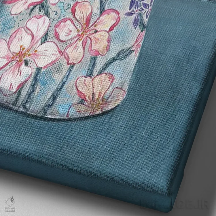 تابلو مدرن گلدان گل دار آبی-خاکستری اثر میری اشت - نمای نزدیک بافت بوم