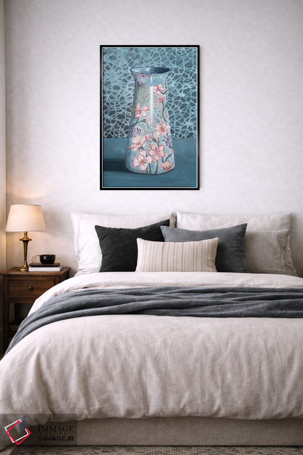 تابلو مدرن گلدان گل دار آبی-خاکستری اثر میری اشت - D6B