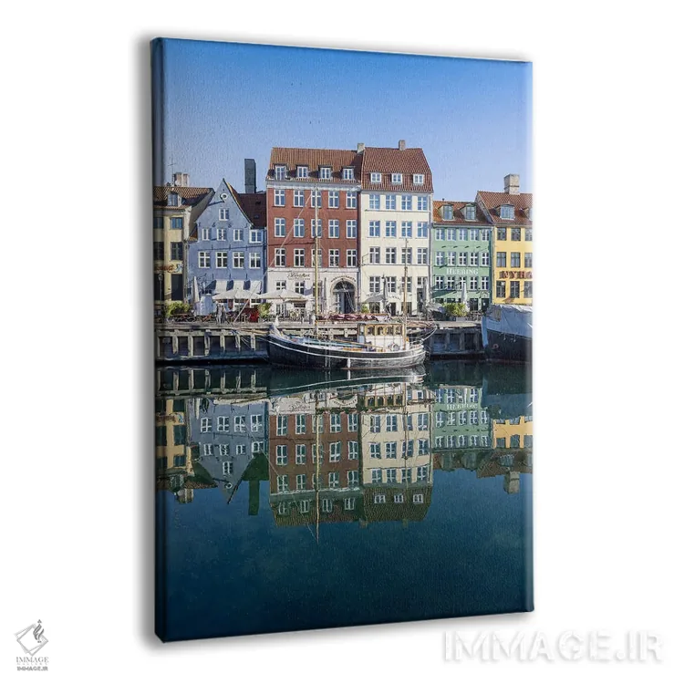 تابلو دکوراتیو آب زلال کپنهاگ در نیهاون اثر ملانی ویولا - نمای پرسپکتیو محصول