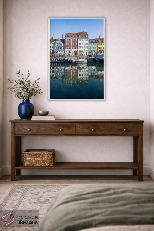 تابلو دکوراتیو آب زلال کپنهاگ در نیهاون اثر ملانی ویولا - D2W