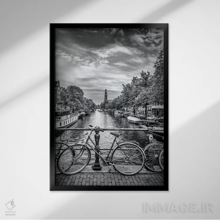 تابلو دکوراتیو آمستردام معمولی اثر ملانی ویولا - نمای قابدار مشکی