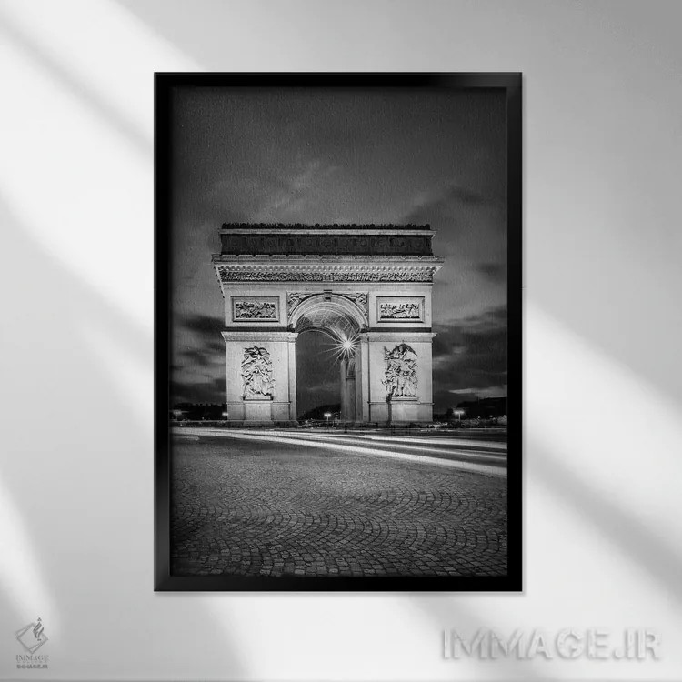 تابلو دکوراتیو طاق نصرت پاریس اثر ملانی ویولا - نمای قابدار مشکی