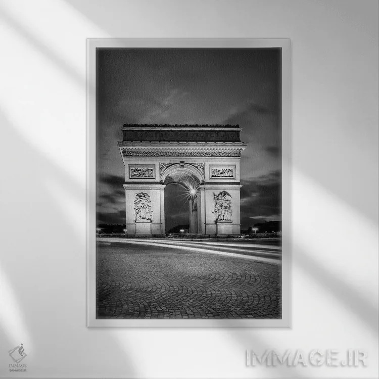 تابلو دکوراتیو طاق نصرت پاریس اثر ملانی ویولا - نمای قابدار سفید