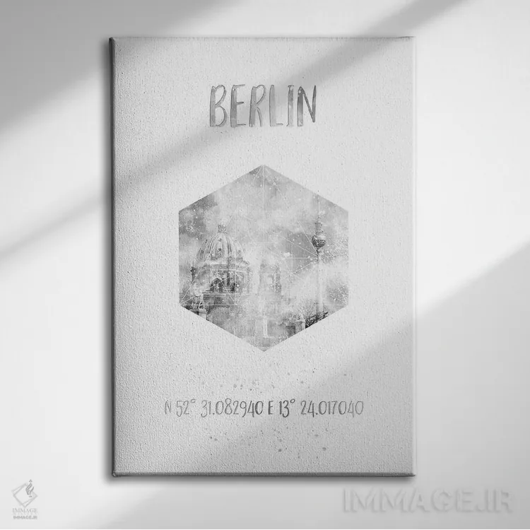 تابلو دکوراتیو مختصات کلیسای جامع برلین و برج تلویزیون اثر ملانی ویولا - نمای روبهرو روی دیوار