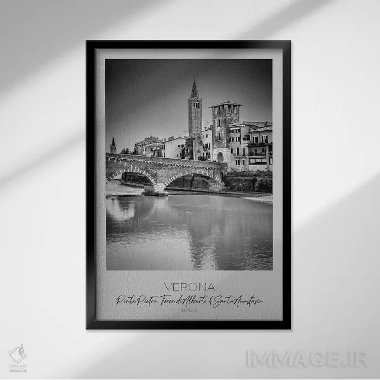 تابلو دکوراتیو در کانون توجه: پل پیترا، برج آلبرتو و سانتا آناستازیا ورونا اثر ملانی ویولا - نمای قابدار مشکی