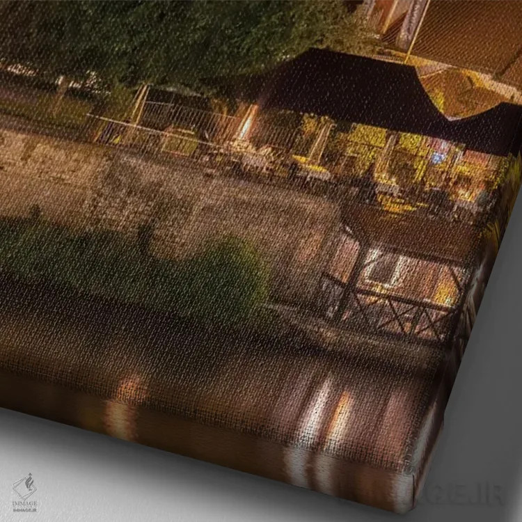 تابلو دکوراتیو قلعه پراگ و کلیسای سنت ویتوس در شب اثر ملانی ویولا - نمای نزدیک بافت بوم