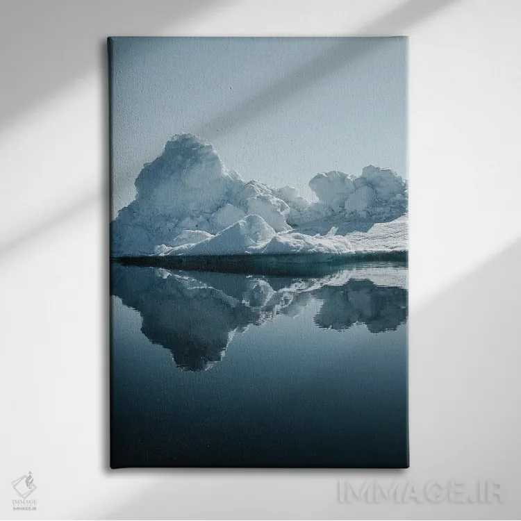 تابلو دکوراتیو کوه های یخی گرینلند اثر ملیسا فایندلی - نمای روبهرو روی دیوار