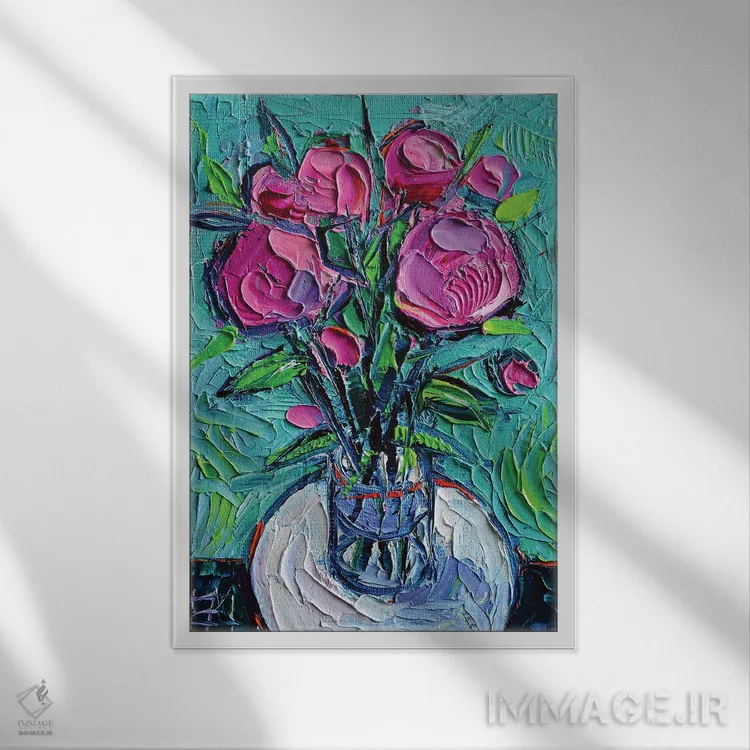 تابلو دکوراتیو گل صدتومانی انتزاعی روی میز سفید اثر مونا ادولسکو - نمای قابدار سفید