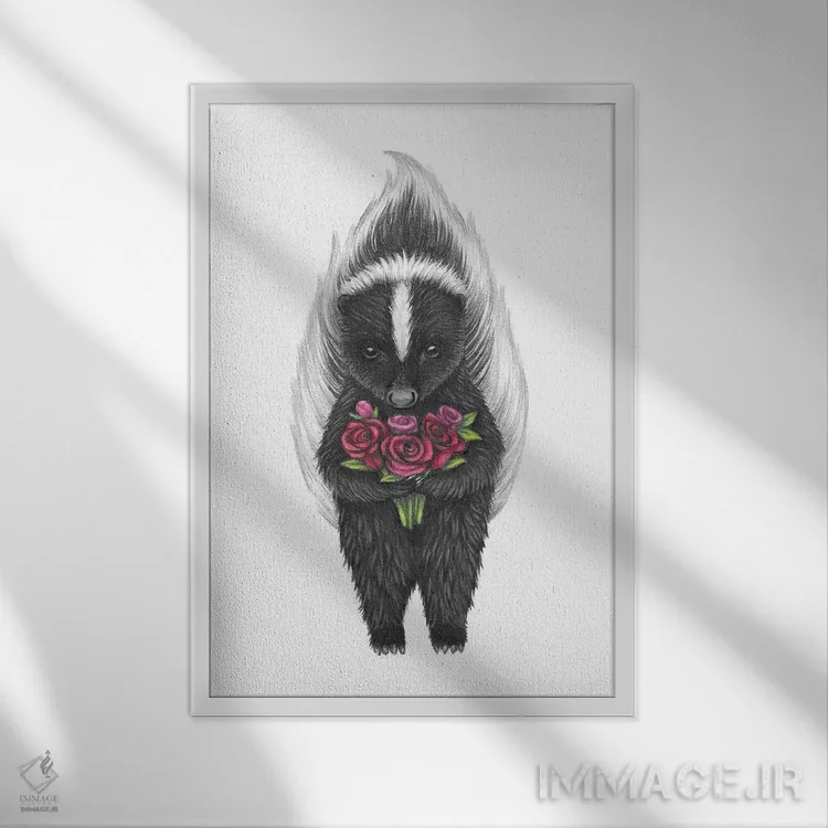 تابلو دکوراتیو اسکنک با گل رز اثر مندی هک - نمای قابدار سفید